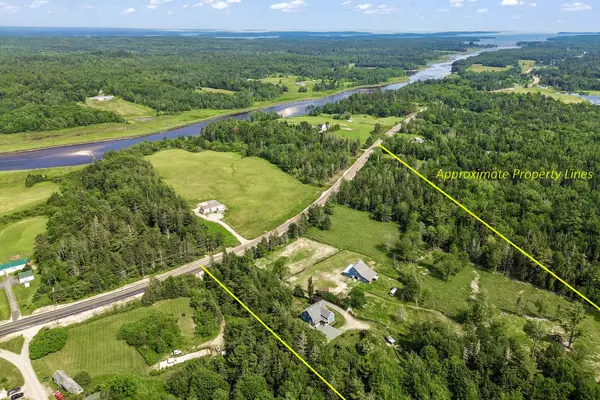 Cherryfield, ME 04622,471 Milbridge RD