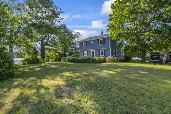 Kennebunk, ME 04043,16 Christensen LN