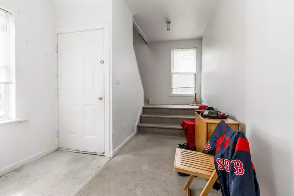 Westbrook, ME 04092,20 Elmwood AVE