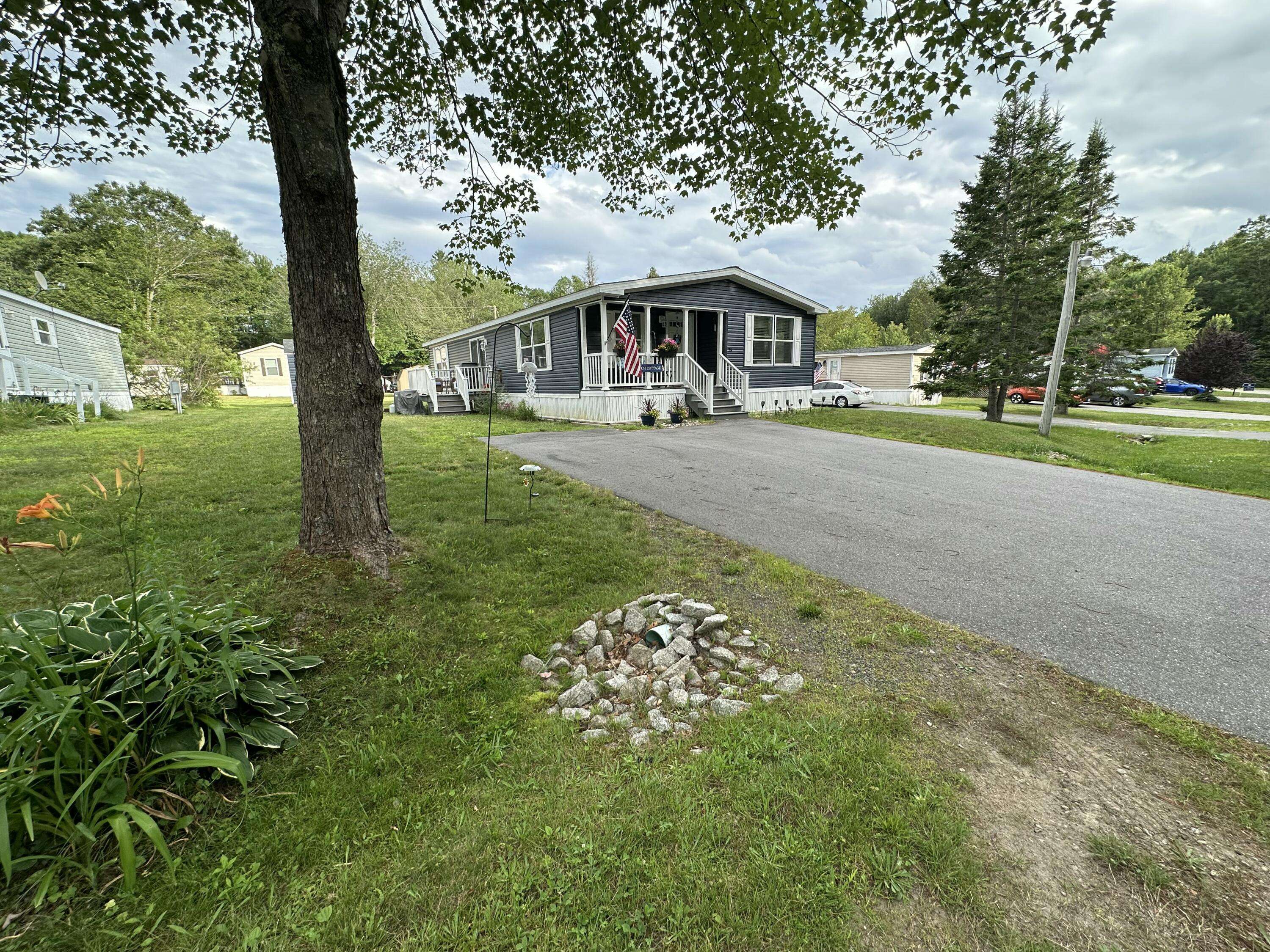 25 Park LN, Arundel, ME 04046