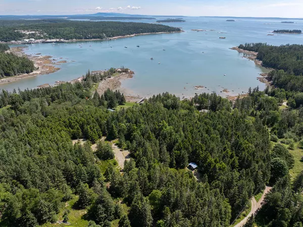 Stonington, ME 04681,68 Tea Hill RD