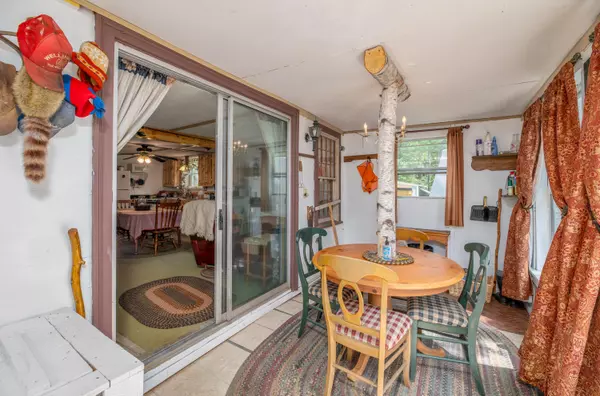 Wellington, ME 04942,24 Kingsbury RD