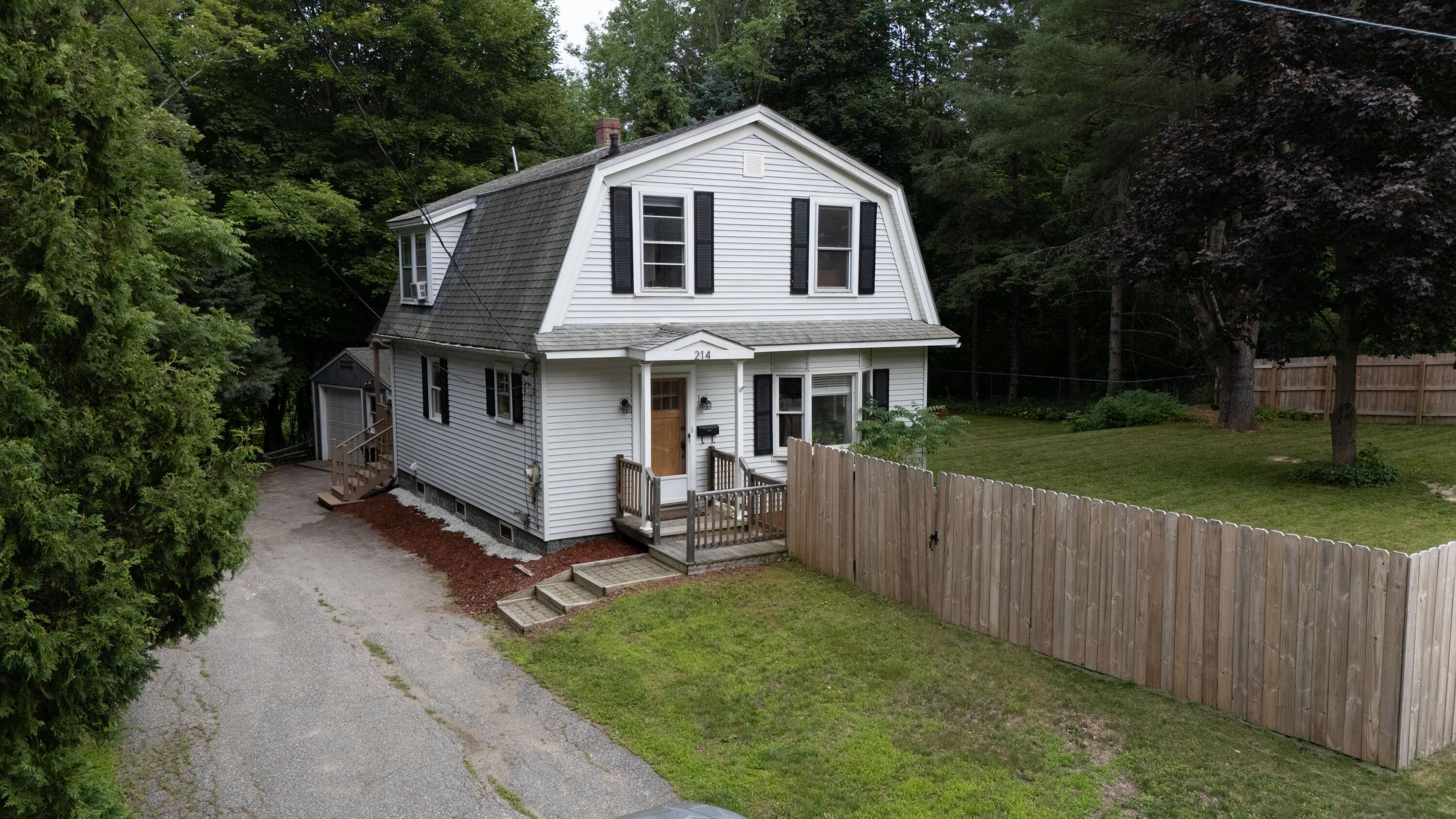 214 S Main ST, Auburn, ME 04210