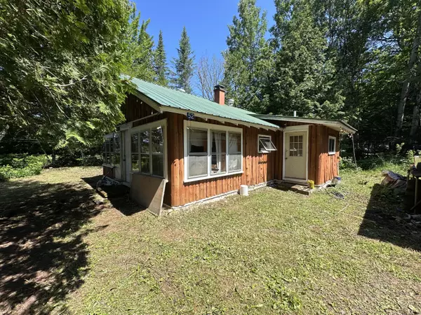 Monticello, ME 04760,52 E E Conroy Lake RD