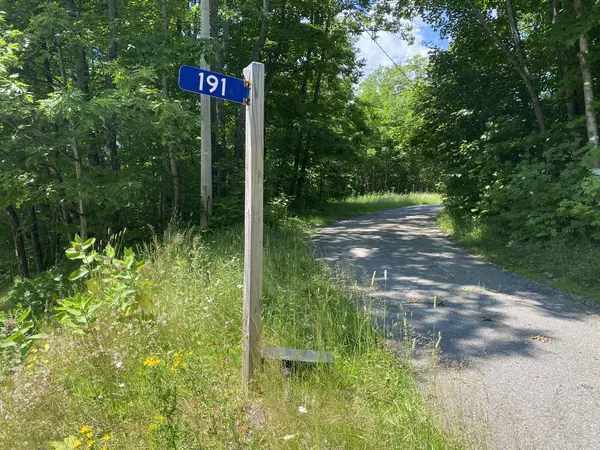 Phillips, ME 04966,191 Weld RD