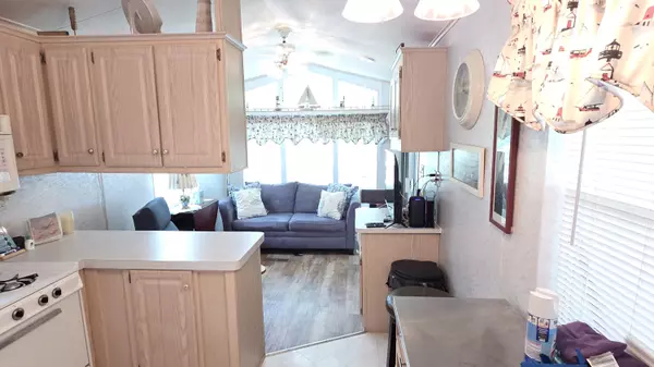 Wells, ME 04090,120 Bears Den RD #2E