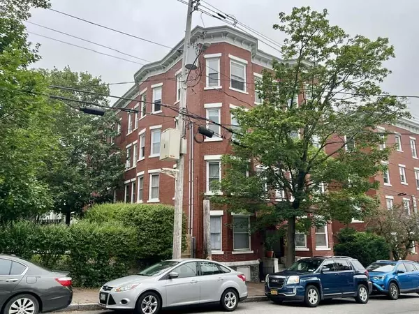 Portland, ME 04101,78 Mellen ST #2