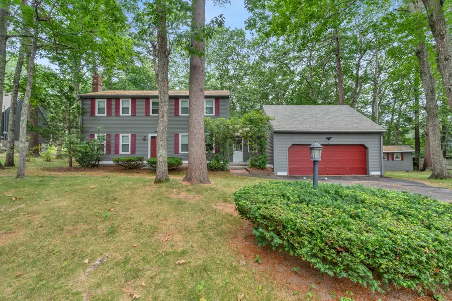 14 Pinewood CIR, Biddeford, ME 04005