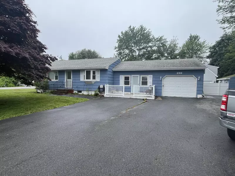 299 County RD, Westbrook, ME 04092