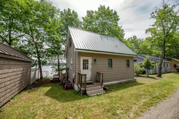 Winslow, ME 04901,7 Loon LN