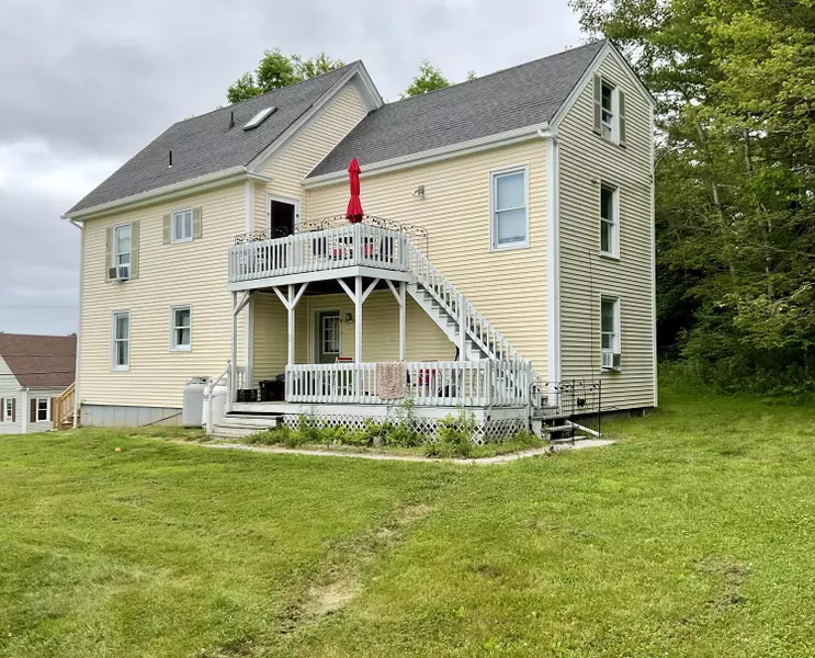 10 Aegis DR #B, Bath, ME 04530