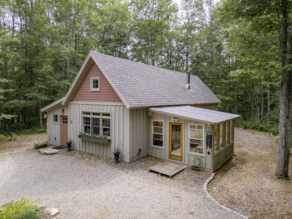 Topsham, ME 04086,32 Boulder Hill RD