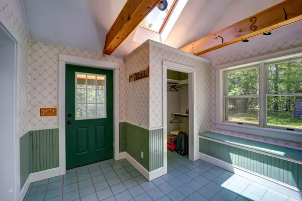 Blue Hill, ME 04614,203 Turkey Farm RD