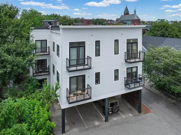 Portland, ME 04102,22 Tate ST #3C