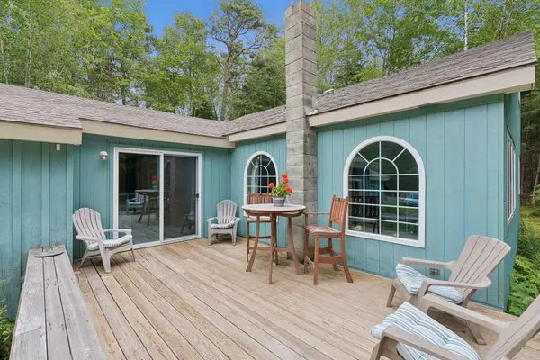 Chebeague Island, ME 04017,454 North RD