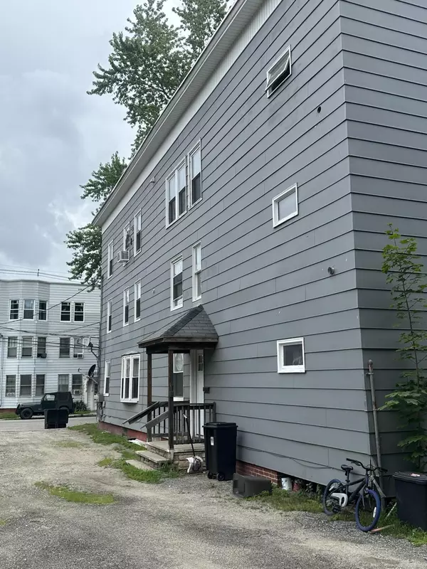 Lewiston, ME 04240,95 Wood ST