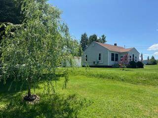 10 Pool AVE, Caribou, ME 04736