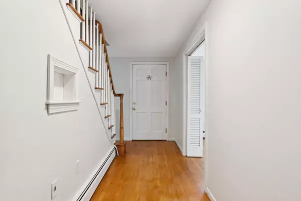 Portland, ME 04102,242 Ludlow ST