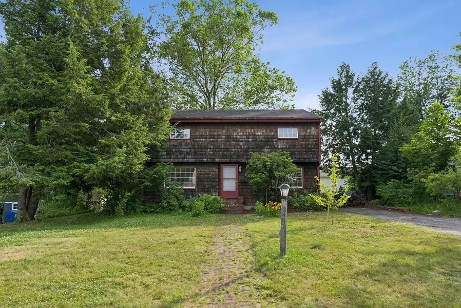 242 Ludlow ST, Portland, ME 04102