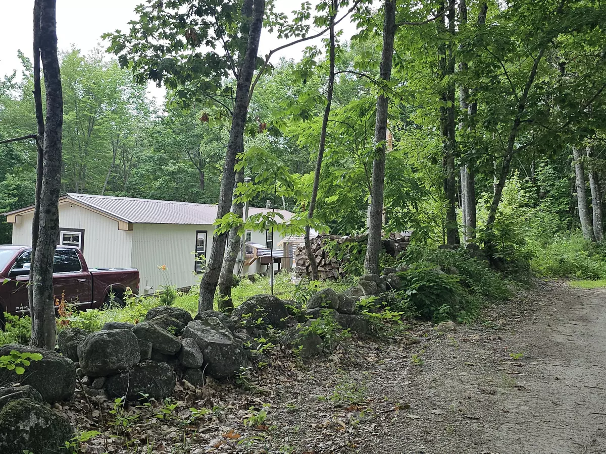 Oxford, ME 04270,26 Jam Hill RD
