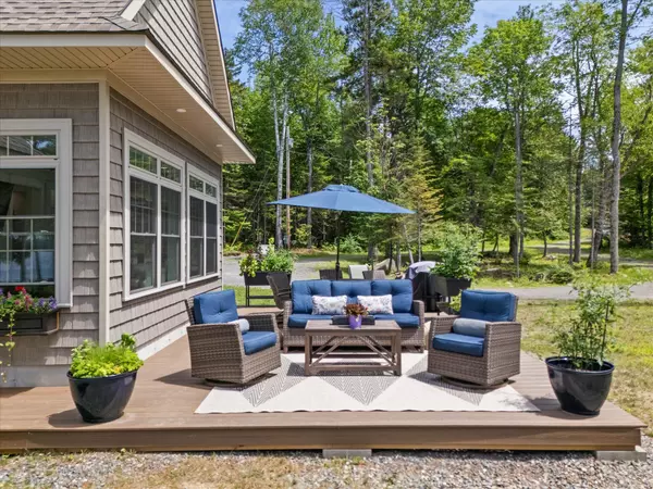 Lake View Plt, ME 04463,622 Railroad Bed RD