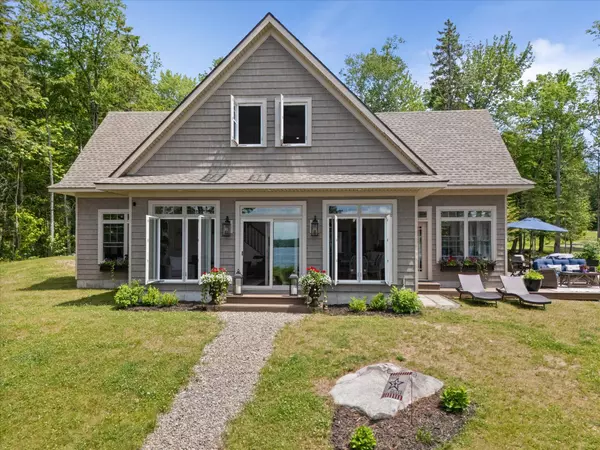 Lake View Plt, ME 04463,622 Railroad Bed RD