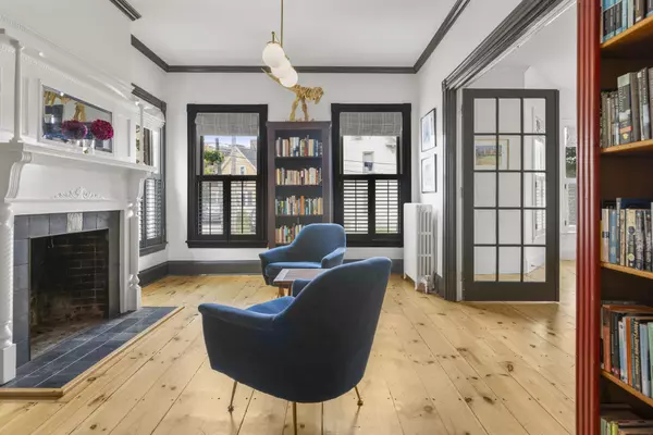 Portland, ME 04102,261 Vaughan ST