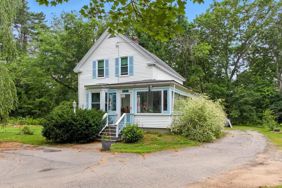 111 Railroad AVE, Berwick, ME 03901