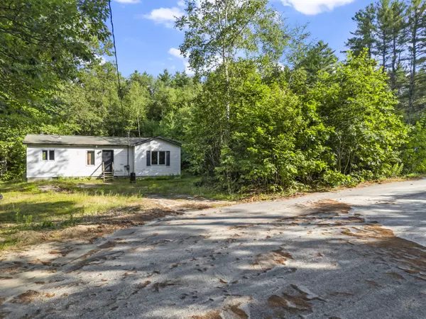Naples, ME 04055,19 Estate RD