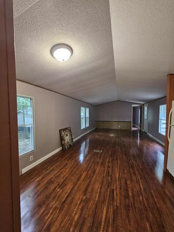 Winthrop, ME 04364,33 Squire Court CT