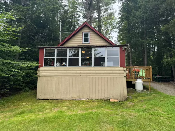 Lincoln, ME 04457,399 Egg Pond RD