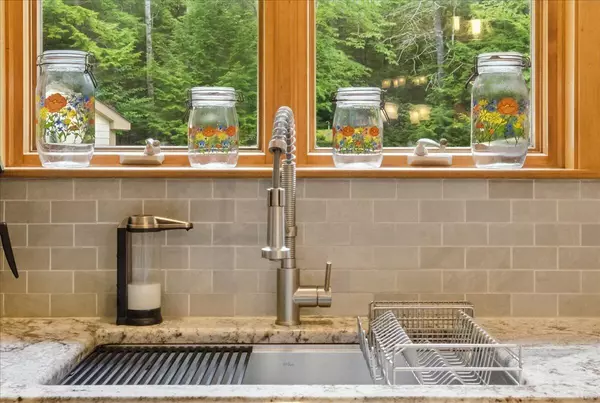 Richmond, ME 04357,67 Toothaker RD