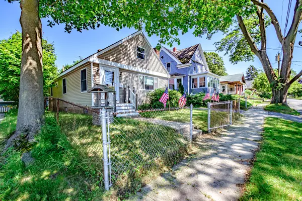 South Portland, ME 04106,174 Harriet ST