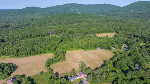 Camden, ME 04843,45 Melvin Heights RD