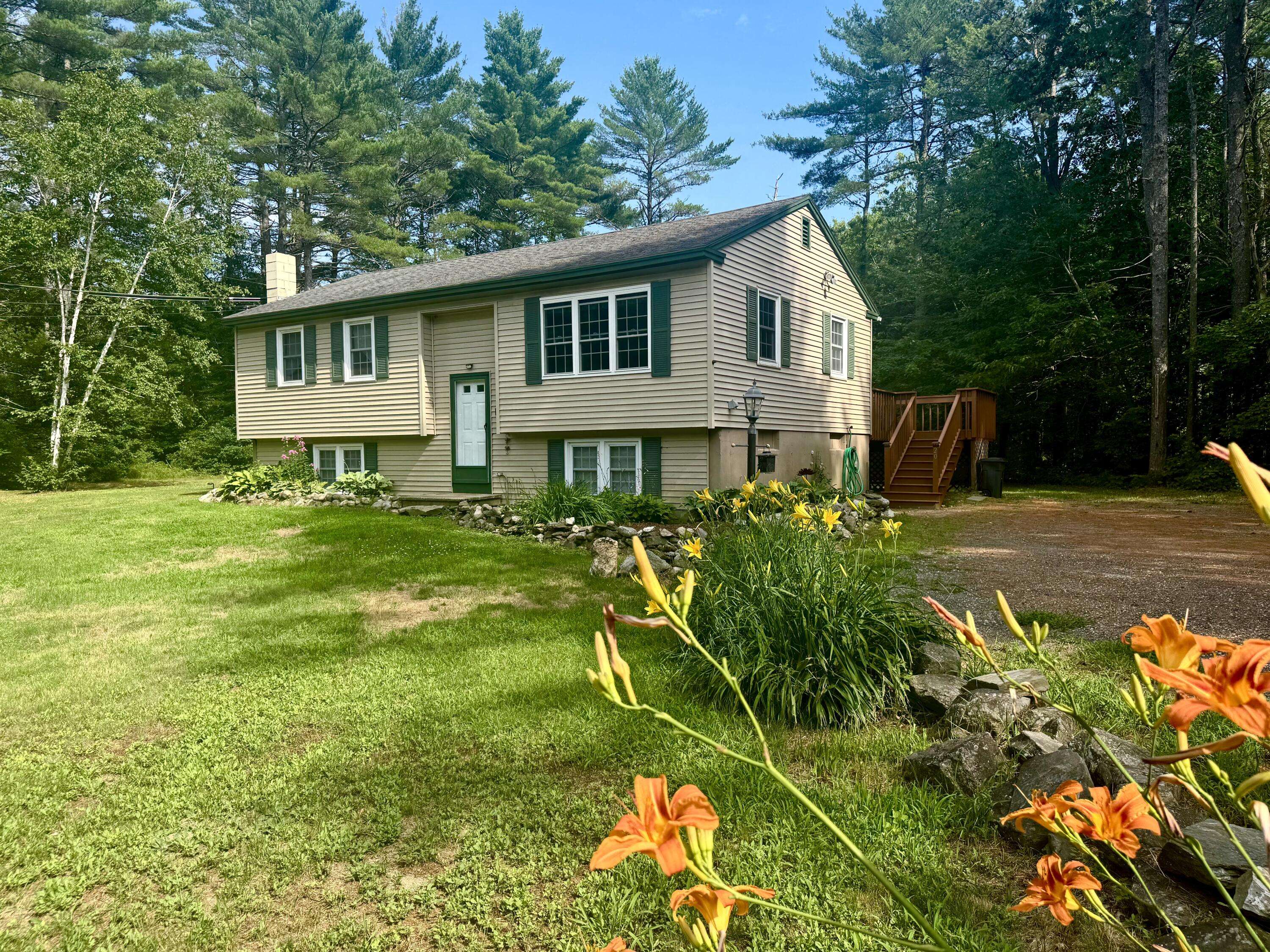20 Shadow Lawn DR, Standish, ME 04084
