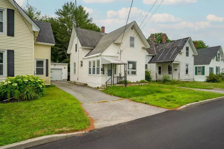 87 Veazie ST, Old Town, ME 04468