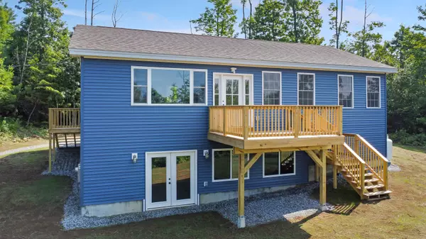 33 Torrey Hill RD, Turner, ME 04282
