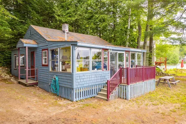 111 W Shore DR, Lyman, ME 04002