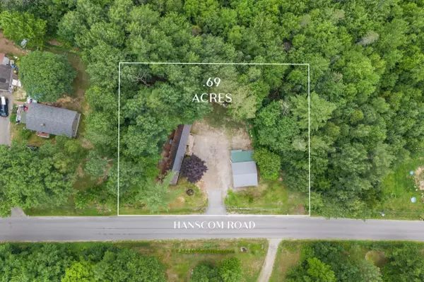 Benton, ME 04901,168 Hanscom RD