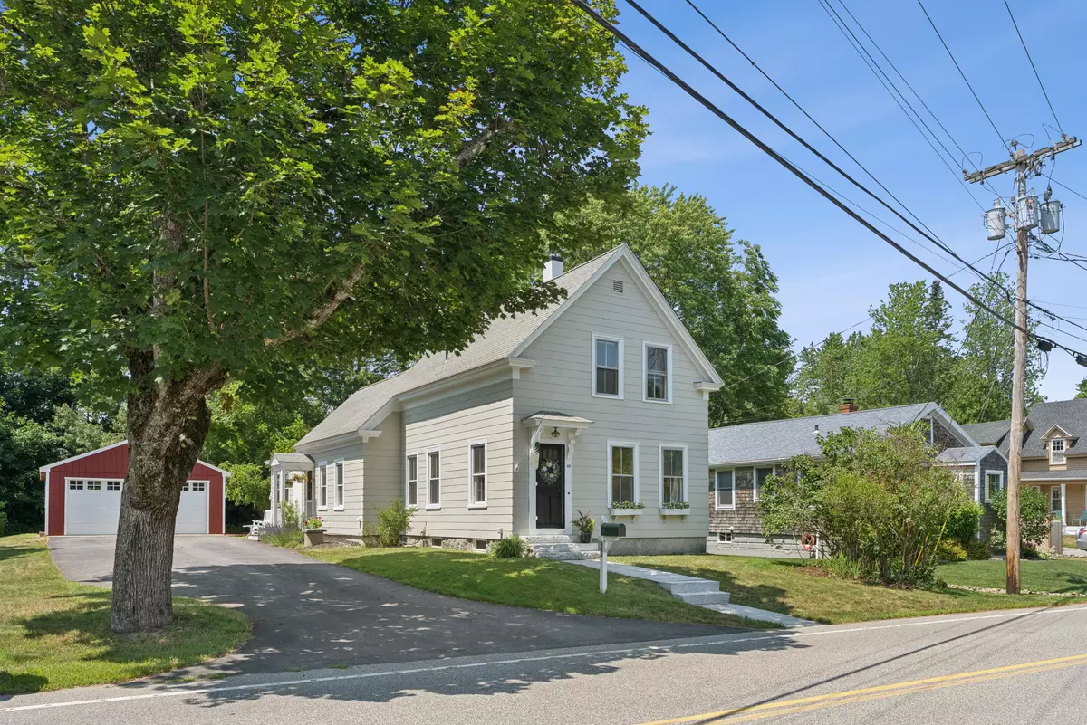 Kennebunk, ME 04043,49 Brown ST