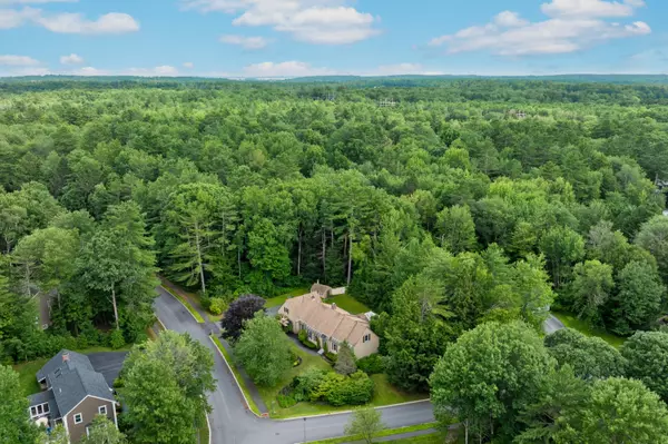 Yarmouth, ME 04096,126 Applecrest DR