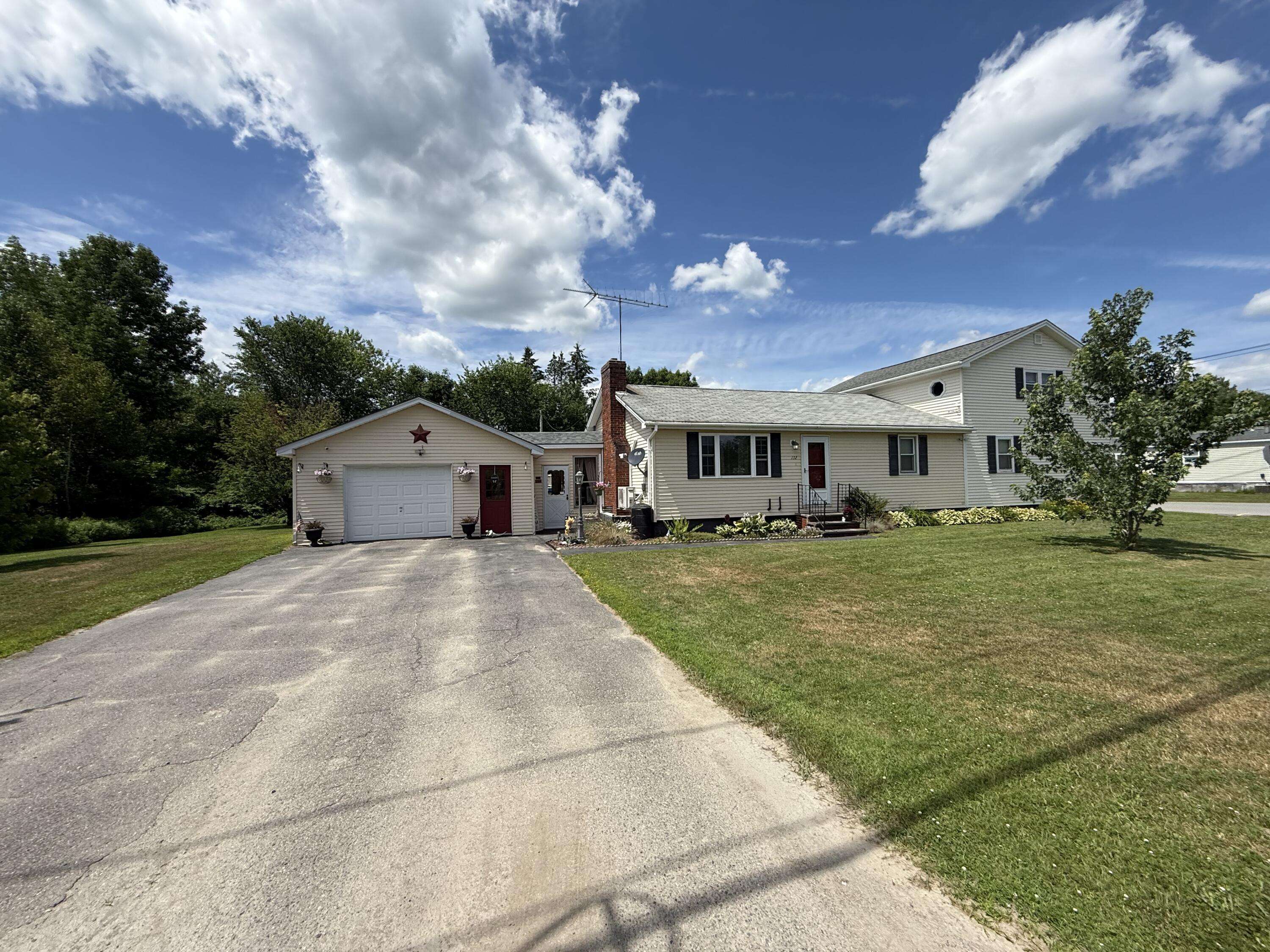132 Old County RD N, Enfield, ME 04493