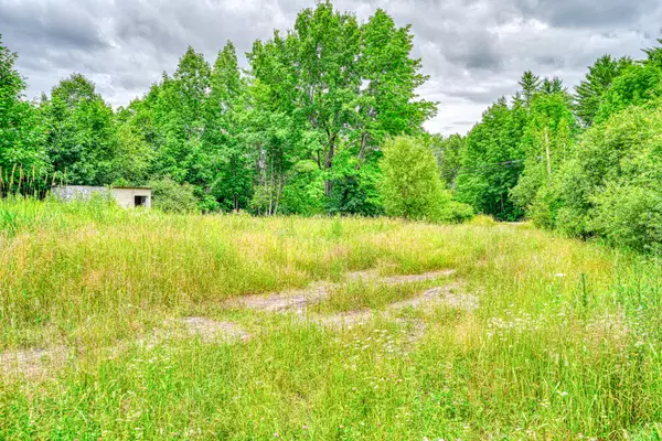 Winslow, ME 04901,864 Abbott RD