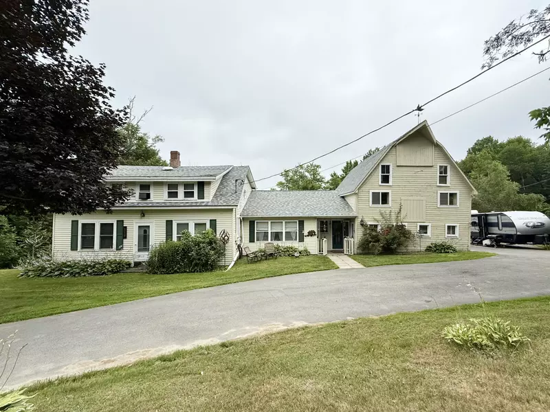 110 Corinna RD, Saint Albans, ME 04971