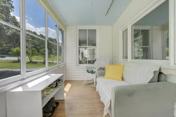 Gorham, ME 04038,125 School ST