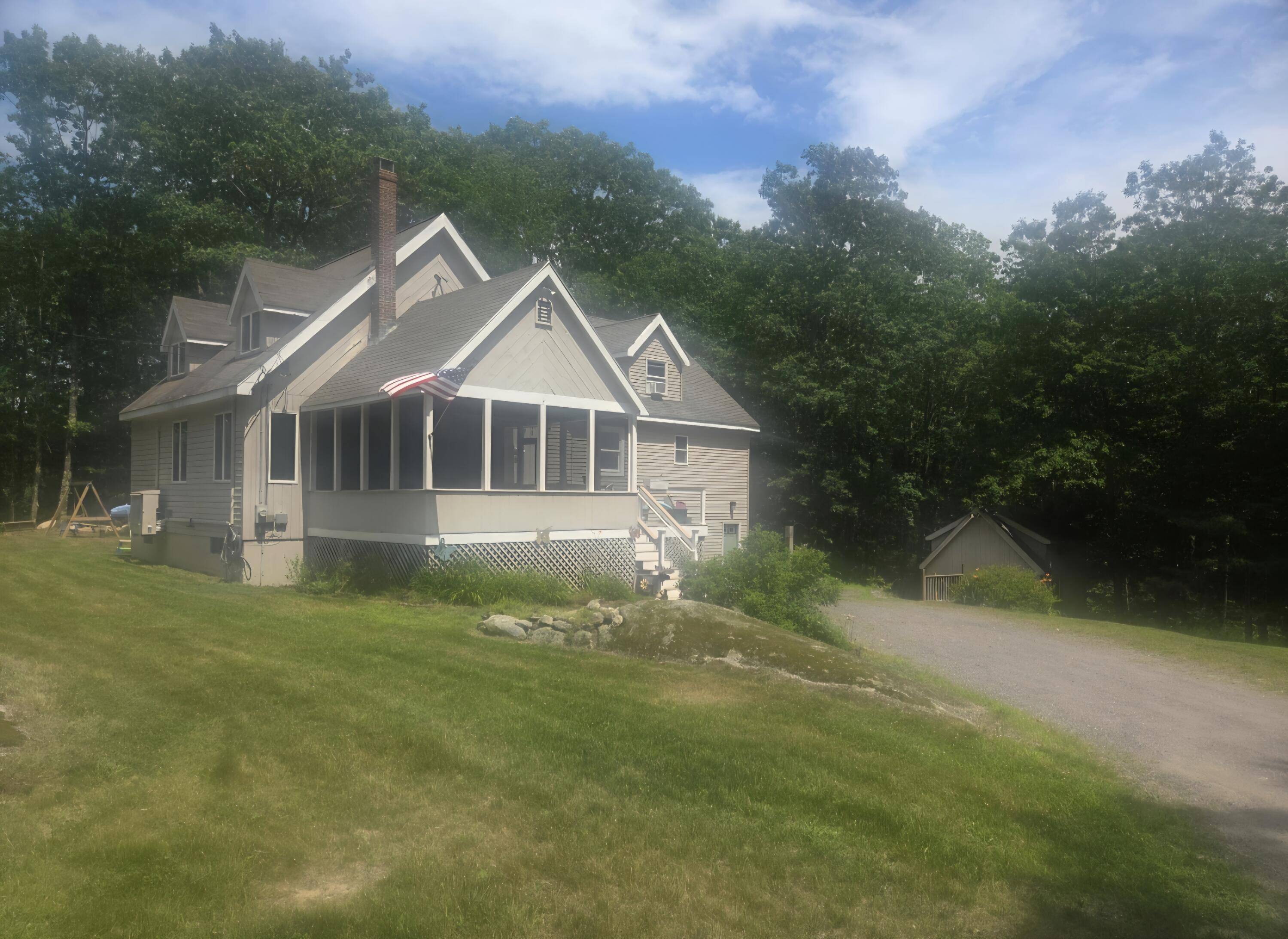 21 Hallczuk RD, Biddeford, ME 04005