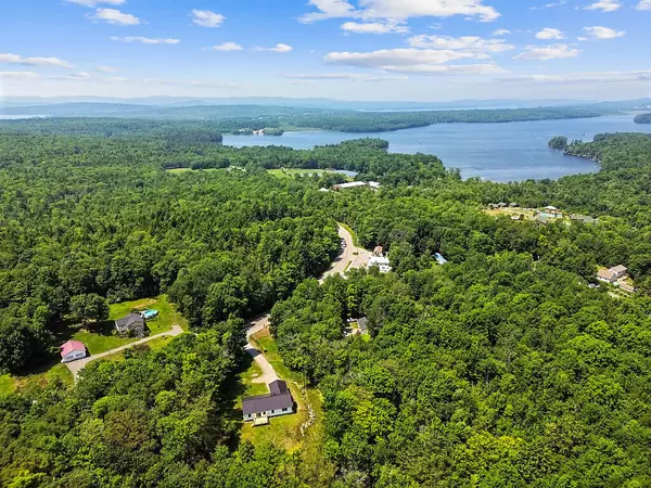 Oakland, ME 04963,557 Smithfield RD