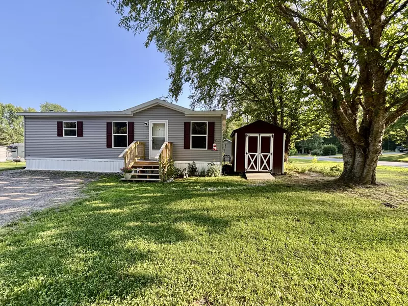 962 Main ST #1, Monmouth, ME 04259