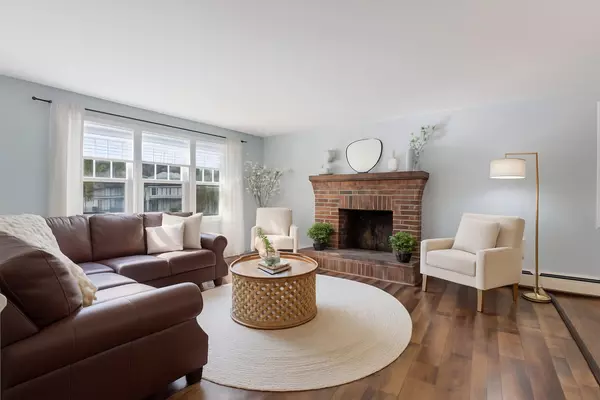 South Portland, ME 04106,81 Settler RD