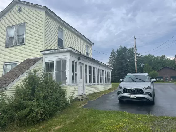 Jackman, ME 04945,576 Main ST